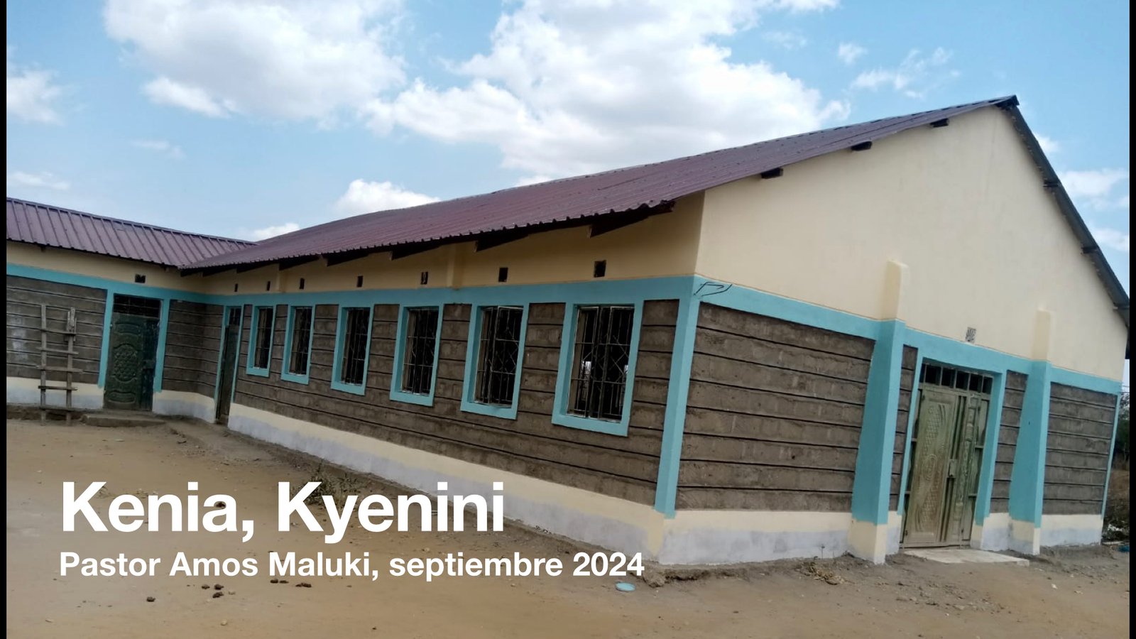 Iglesia terminada en Kyenini, Kenia, 2024